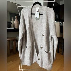 H&M Women’s Light Gray Rib-Knit Cardigan